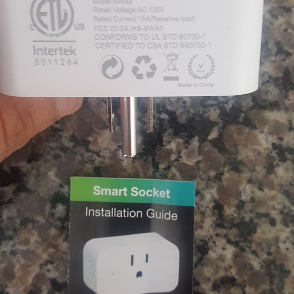 Simply Socket by Simply Conserve wi-fi enabled new in box 125V, rated 15A no hub - Picture 7 of 9